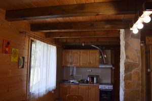 opremljena kuhinja u kuci za odmor nada, zaovine