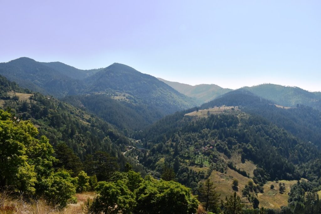 ravna stena panorama